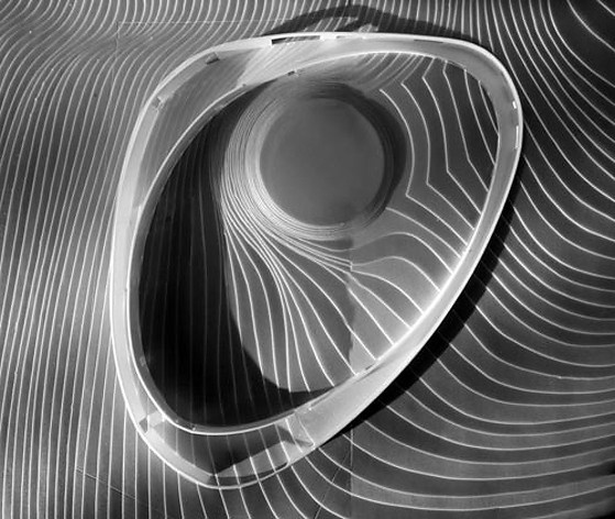 Concurso Internacional para Projeto Arquitetônico do Museu Exploratório de Ciências da Unicamp, maquete do conceito "necklace", 2º lugar. Arquitetos Tomohiko Amemiya, Hiroki Inutsuka e Mitsuru Hamada, 2009<br />Foto divulgação 