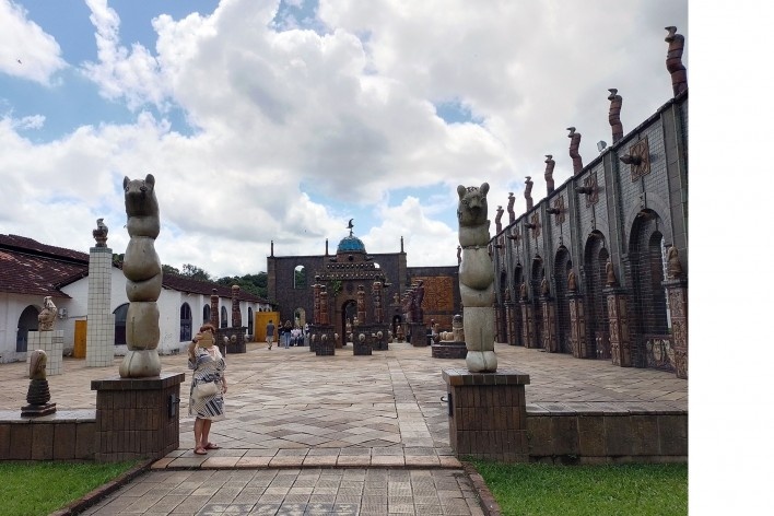 Oficina Brennand, esculturas<br />Foto Cybelle Salvador Miranda, jul. 2022 