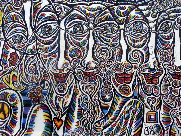 Muro grafitado em Berlim<br />Foto Pedro Pie 