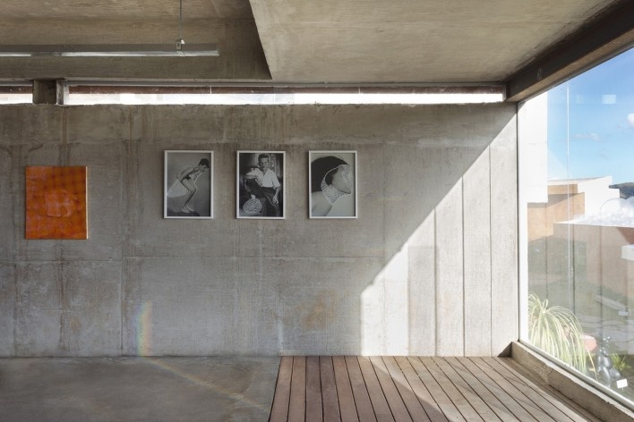 Bar/pool/gallery, inside the gallery. BCMF arquitetos + MACh arquitetos<br />Foto Gabriel Castro 