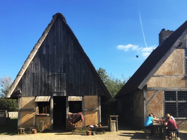 Edificações que chegam mais próximas ao presente, do período da guerra dos 80 anos<br />Foto Ana Carolina Brugnera / Lucas Bernalli Fernandes Rocha 