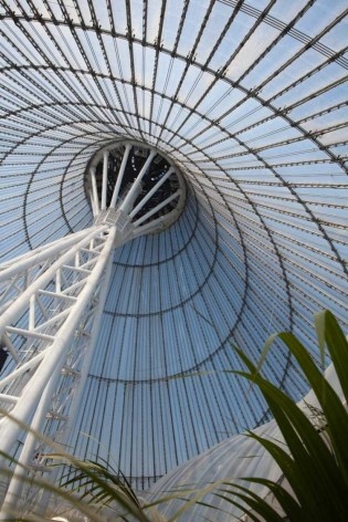 “The Khan Shatyr Entertainment Centre”, Astana, Kazakhstan, 2006–2010. Foster+Partners<br />Photo by Nigel Young 
