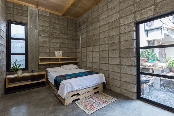 Casa Entre Bloques, Babahoyo, Ecuador, 2017. Arquitecto José Fernando Gómez M / Natura Futura Arquitectura<br />Foto Juan Alberto Andrade y Cuqui Rodriguez / Jag Studio 