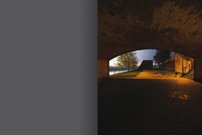 Parque às margens do Rio Spree, arquitetos Weber & Sauer. Exposição "Berlinscapes"<br />Foto Tuca Vieira 