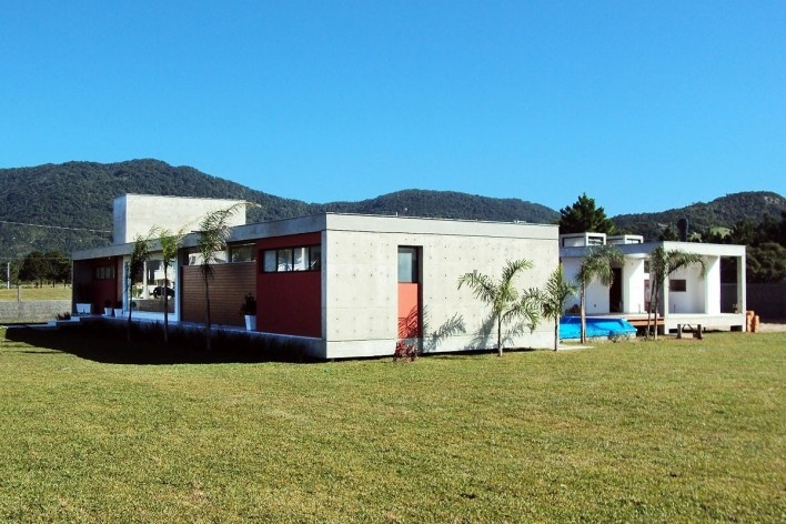 Casa JRV, 2008. Otra Arquitetura. Florianópolis, Brasil<br />Foto Guilherme Zamboni Ferreira 