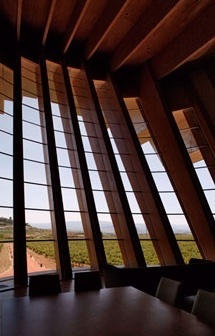 Bodegas Ysios, Laguardia, arq. Santiago Calatrava<br />Foto Nelson Kon 