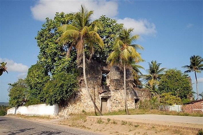 Ruínas da Igreja Nossa Senhora da Misericórdia, Igarassú PE <br />Foto Junancy Wanderley 
