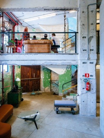 RedBull Station, São Paulo. Escritório Triptyque<br />Foto Pedro Kok 
