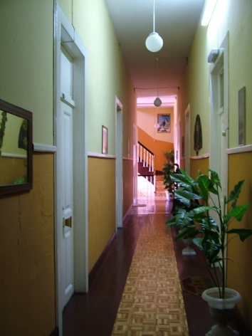 Hotel em Mindelo<br />Foto Paula Janovitch 