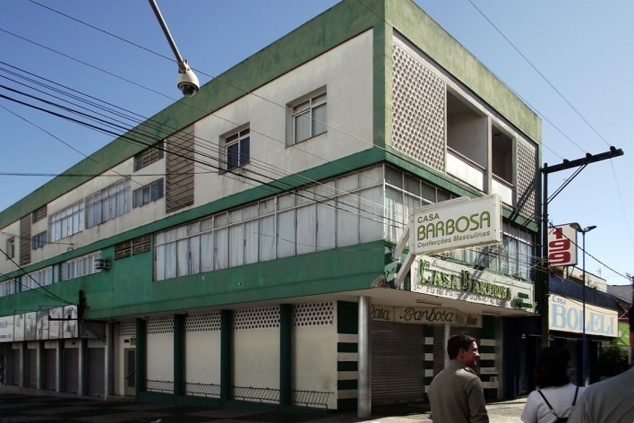 Edifício pioneiro do modernismo em Franca<br />Foto Mauro Ferreira 