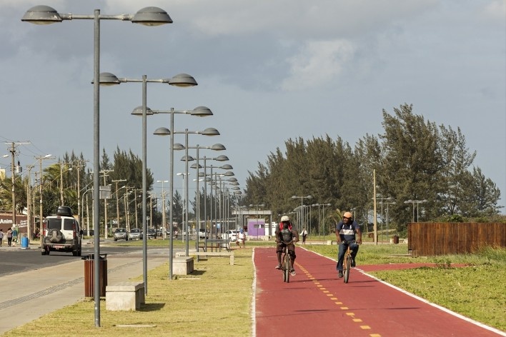 Requalificação urbana e ambiental da orla de Ilha Comprida, 2019. Arquitetos Marcos Boldarini e Lucas Nobre<br />Foto Leonardo Finotti 