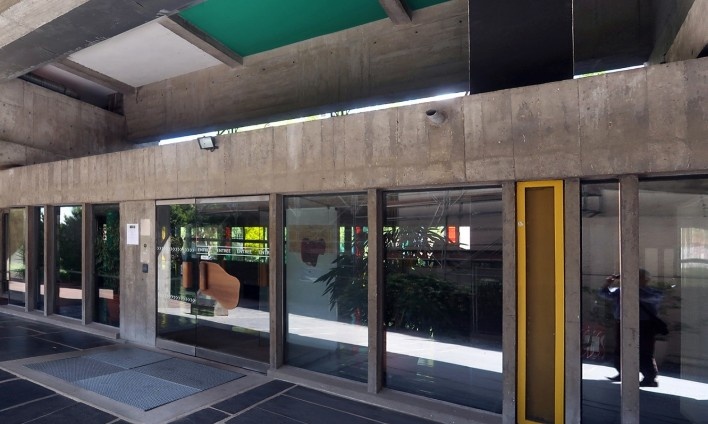 Casa do Brasil, Cidade Universitária de Paris, 1959. Arquiteto Le Corbusier<br />Foto Victor Hugo Mori 
