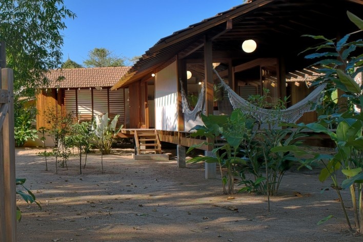Casa nº 6, Praia de Itamambuca, Ubatuba. Arquiteto Eduardo Martins de Mello, 2008<br />Foto Antonio Saggese 
