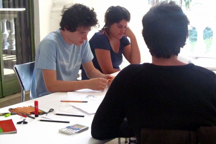 Oficina de desenho urbano MCB, equipe de trabalho, São Paulo, 2011<br />Foto divulgação 