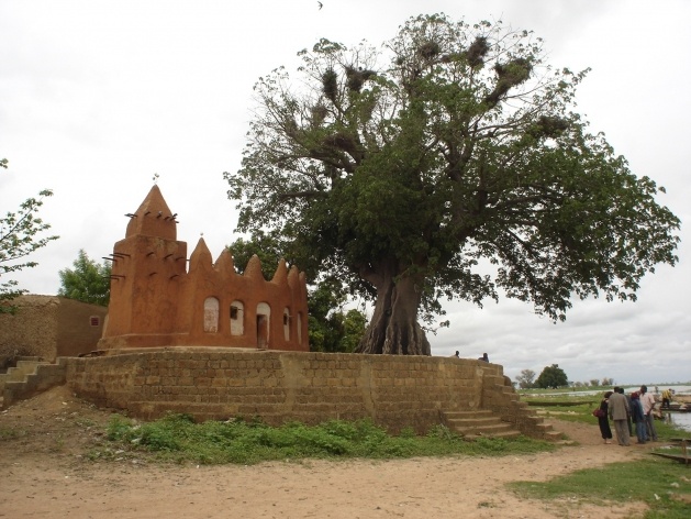 Mesquita no bairro histórico de Sekoró<br />Foto Renato Barbieri 