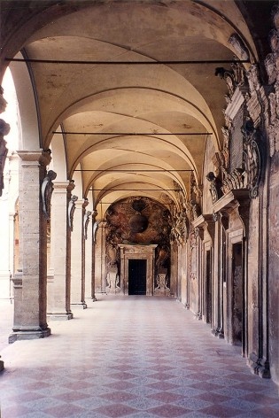 Edifício porticado, Bolonha, 1994<br />Foto Abilio Guerra 