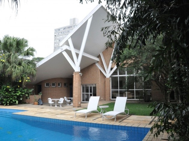 Casa Guarita. Padovano & Vigliecca Arquitetos, 1993. São Paulo SP Brasil