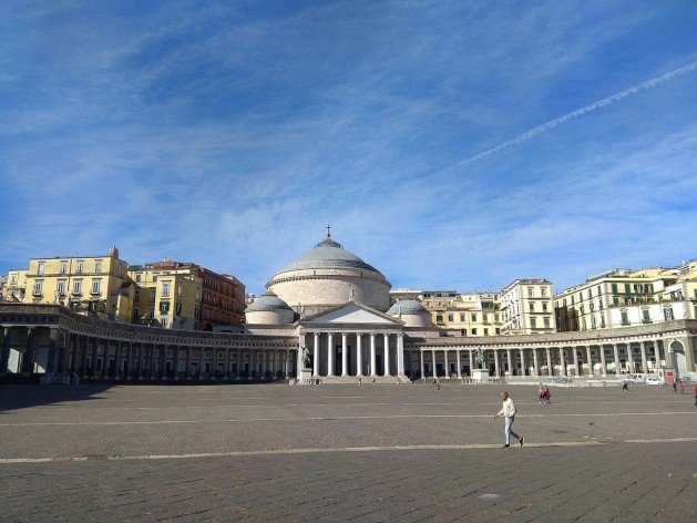 Piazza del Plebiscito, Nápoles, Itália<br />Foto Carina Mendes dos Santos Melo, 2018 