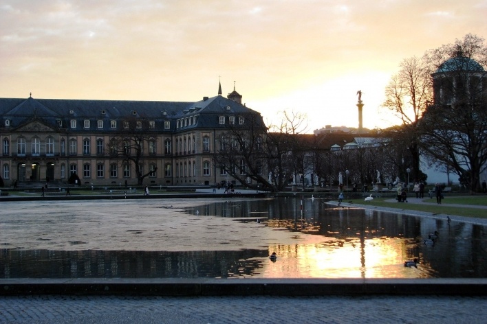 Centro de Stuttgart: em direção à Schlossplatz<br />Foto Roberto Rüsche 