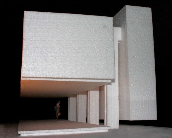 Casa en el aire. Maqueta. Sergio Fanego, Larissa Rojas, Miguel Duarte. Luque, Paraguay. 2008-2010.