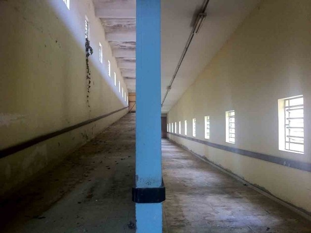 Ala abandonada do Complexo Hospitalar do Juquery<br />Foto Abilio Guerra 