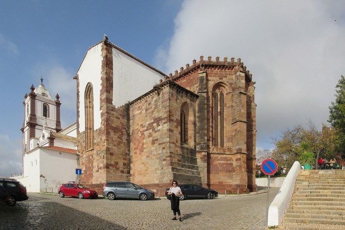 Alexandrina Mori na Sé, Silves, Algarve, Portugal, 2017<br />Foto Victor Hugo Mori 