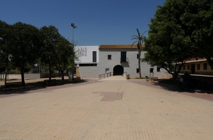 L’Alquería de Sòria, Escuela Permanente de Adultos, arquitectos Carlos Gómez Alfonso y Eva Álvarez Isidro<br />Foto divulgación 