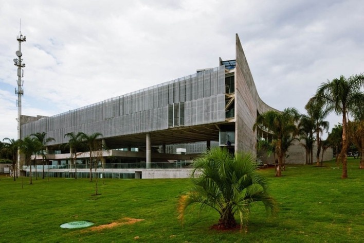 Sebrae Headquarters, Brasília DF, 2010. Architects Alvaro Puntoni, Luciano Margotto, João Sodré and Jonathan Davies<br />Foto Nelson Kon 