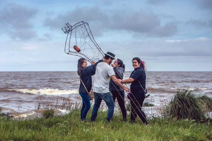 Memorial aos migrantes, Elea 2018, Colônia do Sacramento, Uruguai. Coletivo Arrabal<br />Foto Eleazar Cuadros 