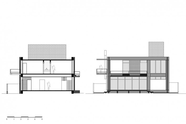 Casa D, cortes BB e CC, Praia Alegre, Penha SC Brasil, 2014. Arquiteto Pablo José Vailatti / PJV Arquitetura<br />Imagem divulgação  [PJV Arquitetura]