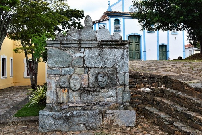 Chafariz do século 18, Largo do Rosário, Diamantina MG, 2014<br />Foto Elio Moroni Filho 