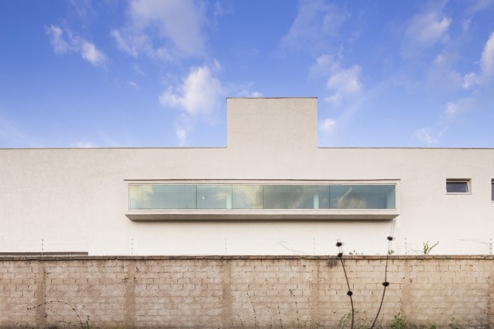 Casa vale do sol, abertura lateral. Marcos Franchini<br />foto Gabriel Castro 