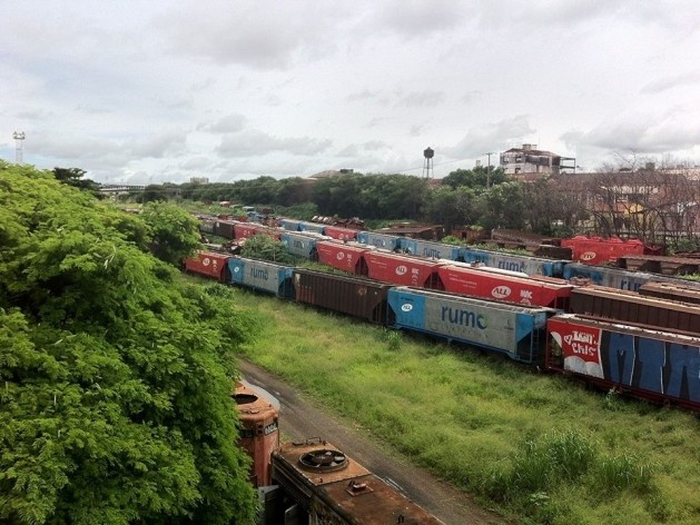 Pátio de manobras de trens, área central, Araraquara<br />Foto Abilio Guerra 