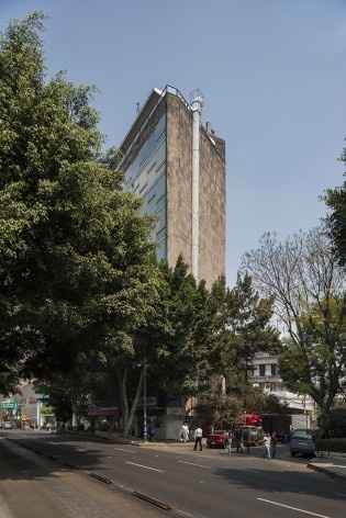 01-14. Subsolanus, Cidade do México, 2015-2016. Arquitetos Anna Juni, Enk te Winkel e Gustavo Delonero (Vão Arquitetura) + Marina Canhadas<br />Foto Luis Gallardo  [LGM Studio]