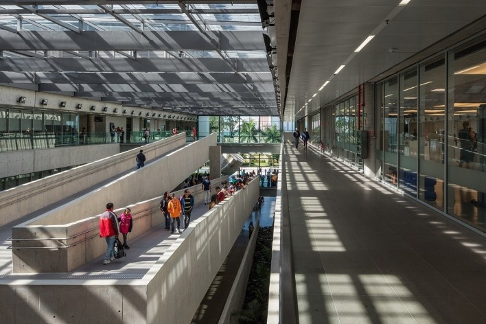 Sesc Guarulhos, Guarulhos, 2019. Arquitetos Lilian Dal Pian e Renato Dal Pian / Dal Pian Arquitetos<br />Foto Nelson Kon / Sesc SP 