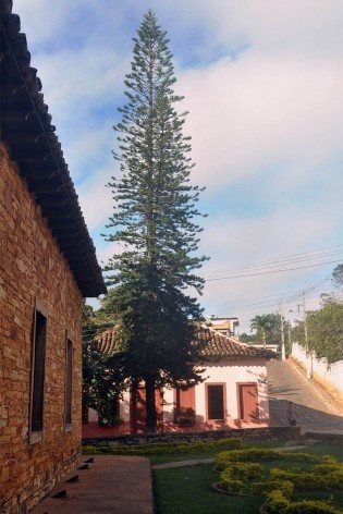 Casario com e sem reboco, Grão Mogol MG<br />Foto Ana Alaíde Amaral 