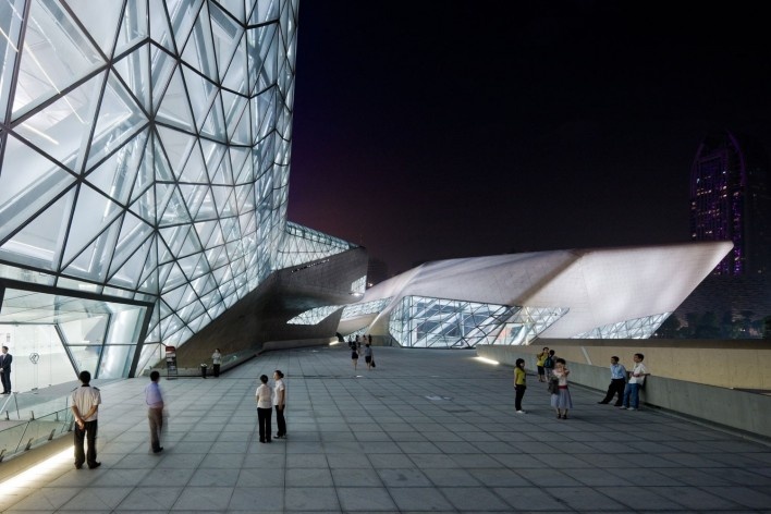 Guangzhou Opera House<br />foto Iwan Baan  [Zaha Hadid Architects]