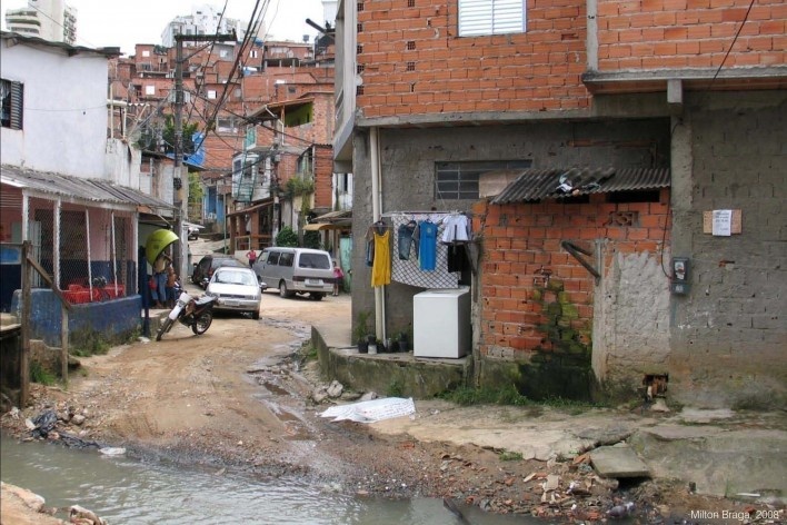 Tristes córregos<br />Foto Milton Braga (2008) 