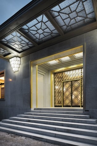View of the main entrance of Villa<br />Foto Georges de Kinder  [Ma²  - Metzger and Partners Architecture]