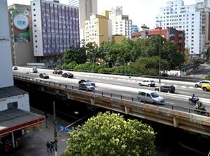 Praça Marechal Deodoro. Vista nordeste à sudoeste<br />Imagem do autor do projeto 