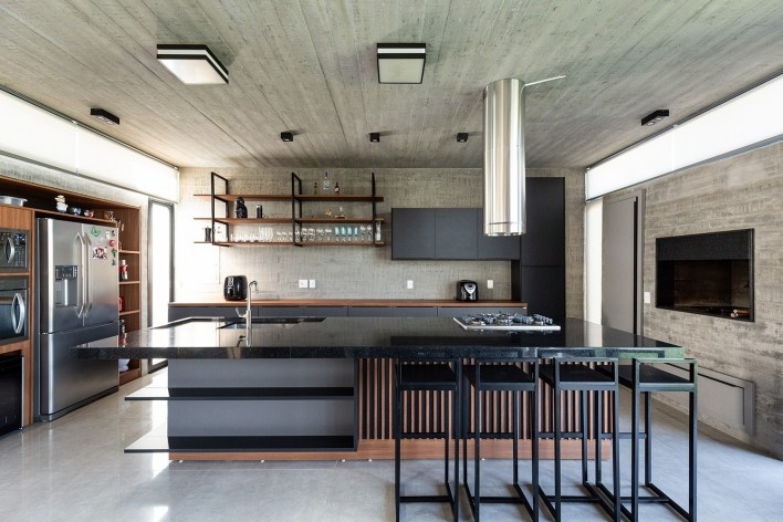 House TR1215, Porto Alegre RS Brasil, 2019. Architects Diego Brasil and Anderson Calvi / BR3 Arquitetos<br />Foto/photo Marcelo Donadussi 