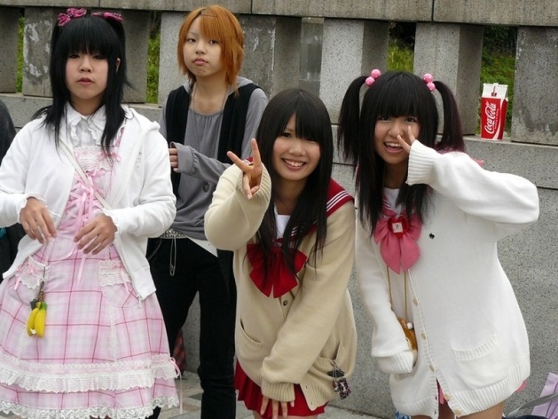 Tribos urbanas na estação de Harajuku<br />Foto Flávio Coddou 