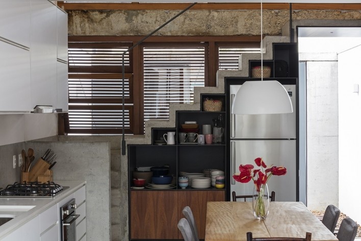 Casa Schendel, São Paulo SP Brasil, 2017. Arquitetos Marina Acayaba e Juan Pablo Rosenberg / AR Arquitetos<br />Foto Leonardo Finotti 