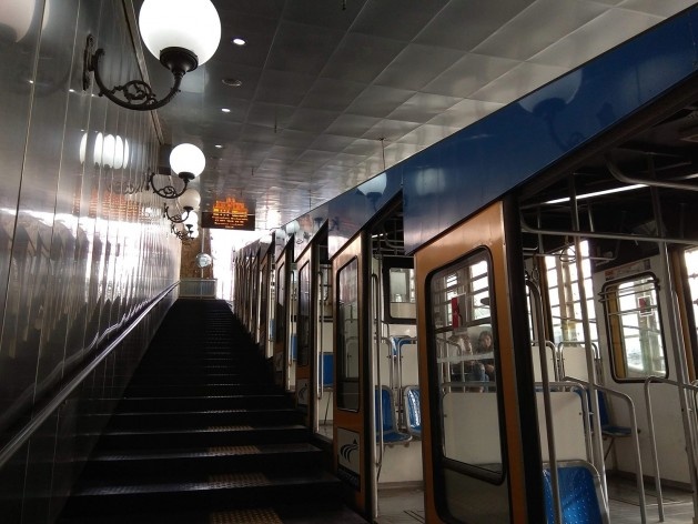 Funicular, ida para Castel Sant’Elmo, Nápoles, Itália<br />Foto Carina Mendes dos Santos Melo, 2018 
