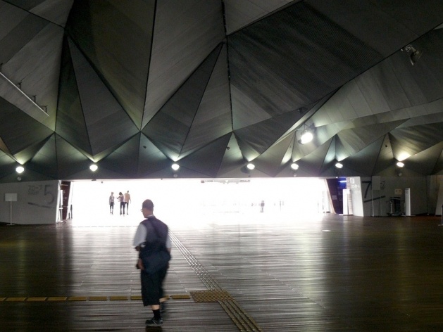 Terminal de barcos em Yokohama, Escritório FOA<br />Foto Flávio Coddou 