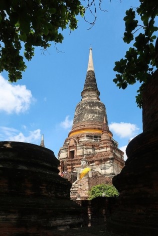 Templo de Wat Yai Chai Mongkhon, Birmânia<br />Foto Victor Hugo Mori 