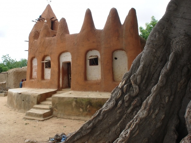 Mesquita no bairro histórico de Sekoró<br />Foto Renato Barbieri 