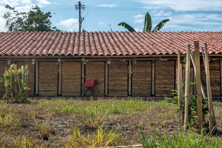 Taller de Confección Amairis, proceso, San Isidro, Colombia. Taller Ruta 4<br />Foto Yeferson Bernal 