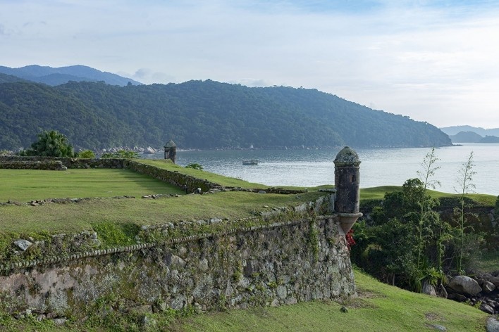 Fortaleza de Santa Cruz do Anhatomirim, Ilha de Anhatomirim, Governador Celso Ramos<br />Foto Ronaldo Azambuja 