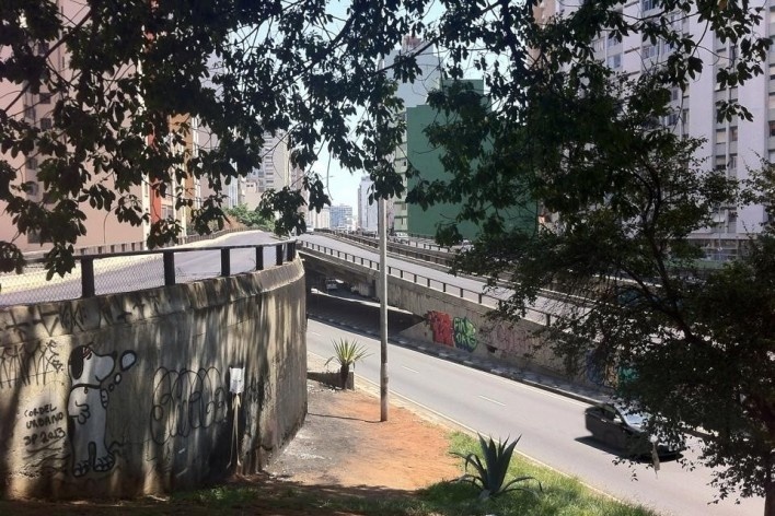 Elevado Costa e Silva, o Minhocão<br />Foto Abilio Guerra 